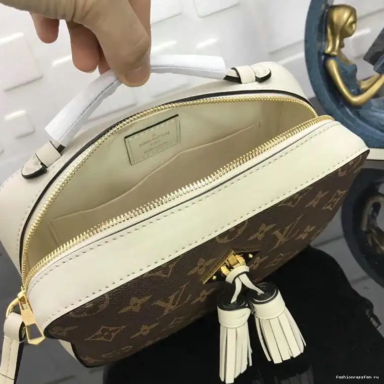 Fashionrepsfam ru Bags 19T1L0068 LV 0516